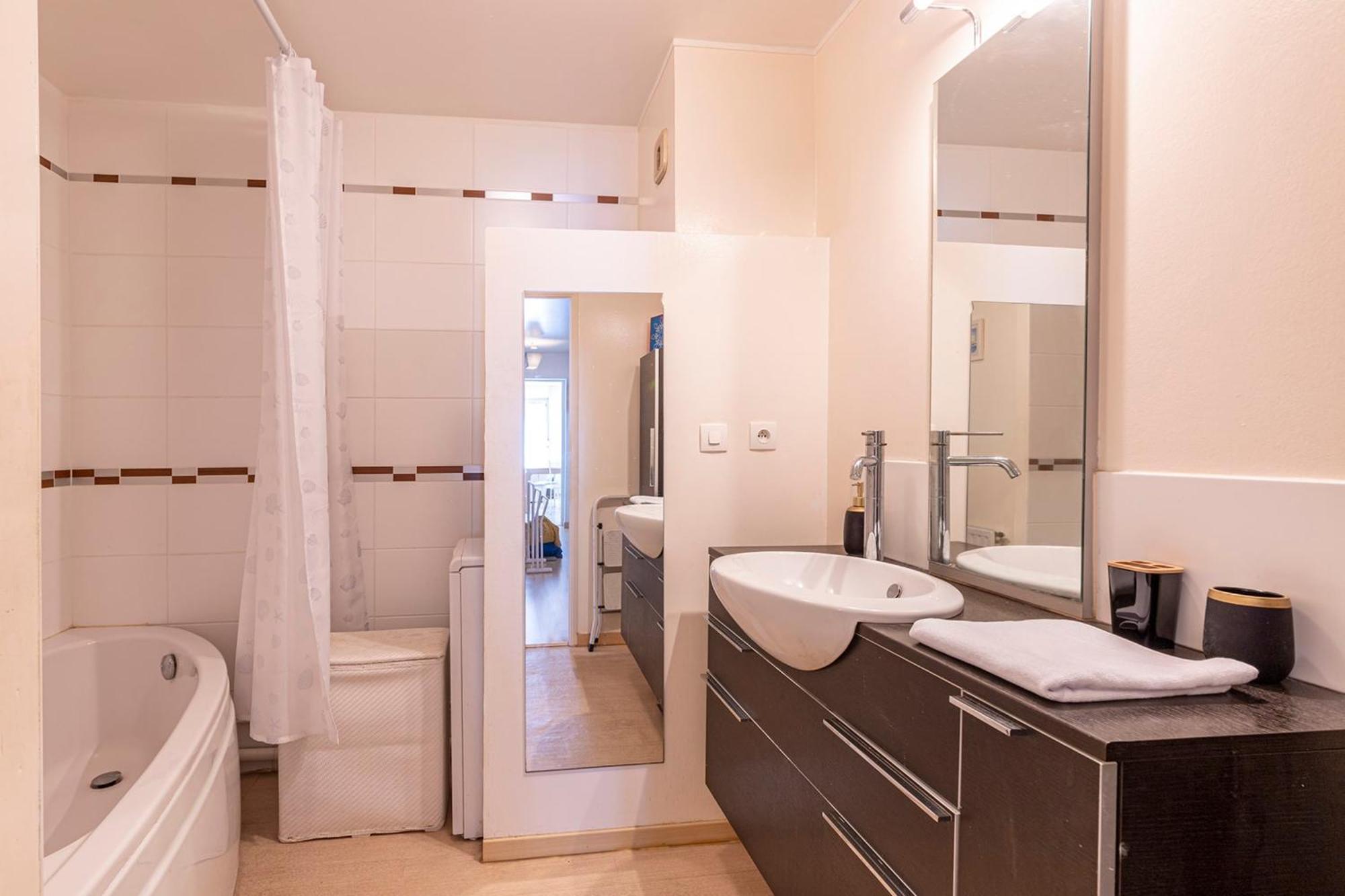 Apartament Le Galilee Wifi Balcon Angers Zewnętrze zdjęcie